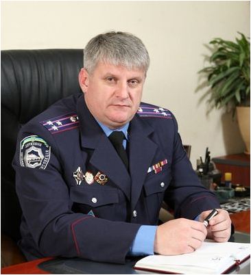 азаров азаров